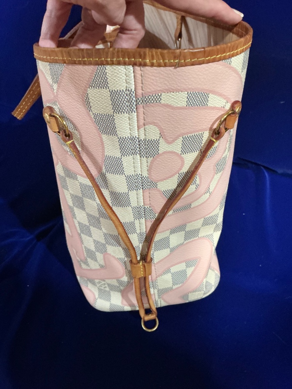 ✨Special edition Authentic Louis Vuitton Damier Azur Tahitienne Neverfull MM - Picture 9 of 16